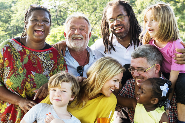 Imagem representando a diversidade e os diversos tipos de famílias