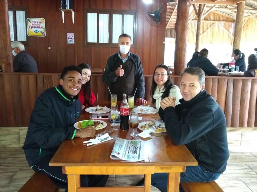 Pesque Pague e Restaurante do Gaspar atendendo bem você, sua família e seus amigos 